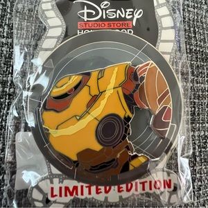 🖤2 for $63🖤 Disney Buzz Lightyear Zyclops Pin